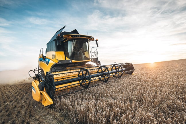 new-holland-leikkuupuimuri-ch7-648-04