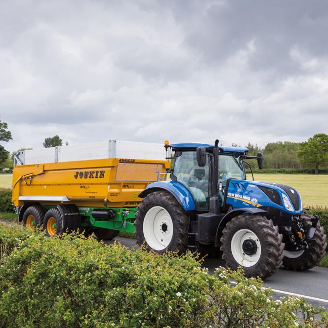 new_holland_traktori_T7_225_Autocommand_648_02