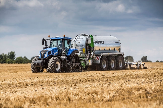 new_holland_traktori_T8_648 (5)